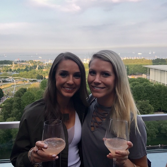 Meet your Posher, Brittney - Picture 1 of 1